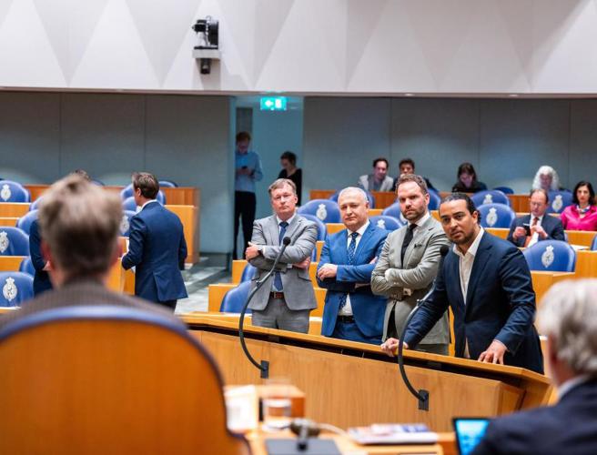 20240614 Debat Interrumptie